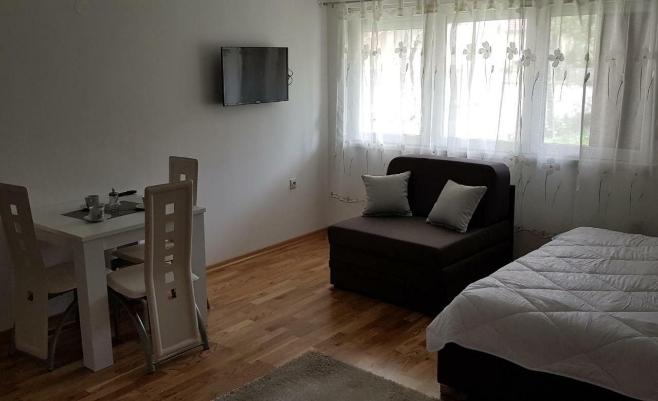 Banjalux Apartmani I Sobe Vrnjačka Banja Exterior foto